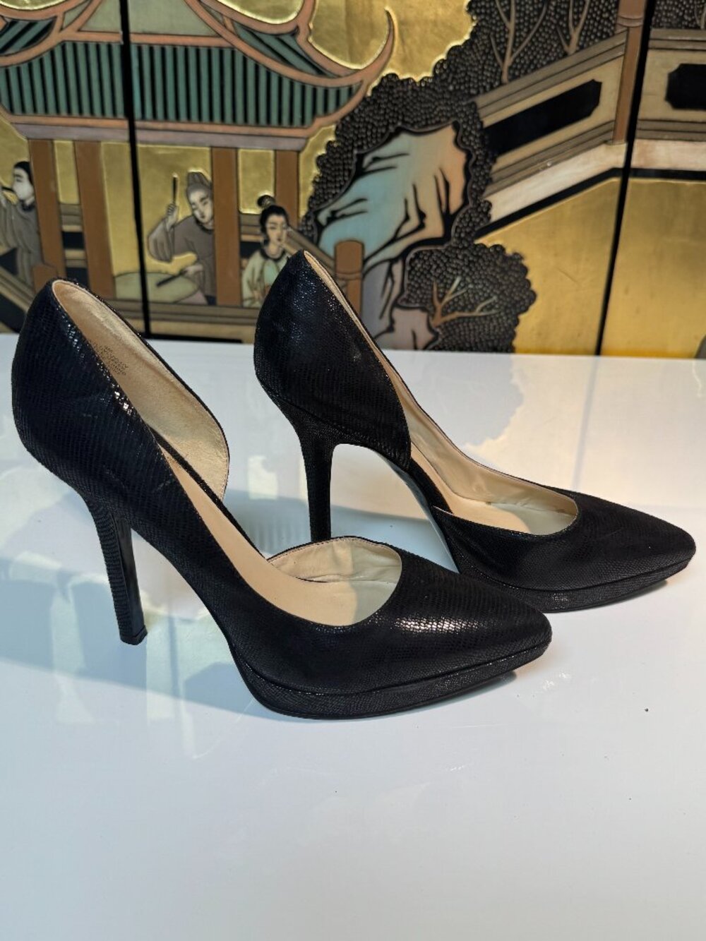 Size 9 Nine West Heel